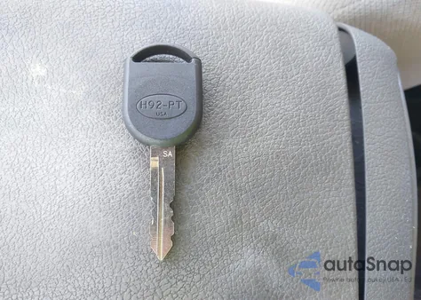 2009 Ford Escape Xlt z USA, uszkodzony, nr VIN 1FMCU03G09KC12940